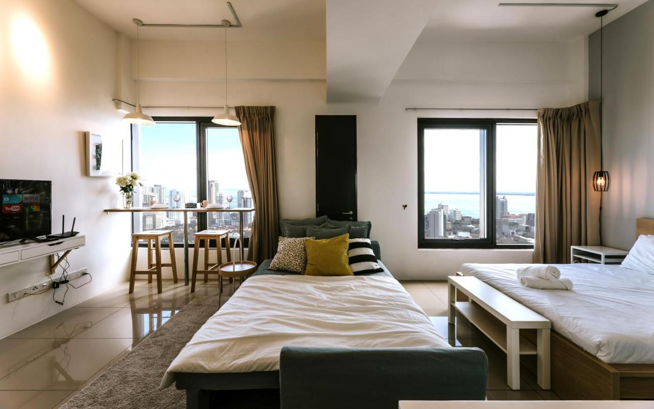 Muji Studio 2 - Seaview At 218 Tropicana Near Komtar Food Heaven With Netflix & Tv Box Джорджтаун Екстер'єр фото
